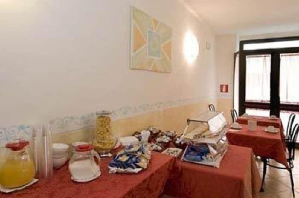 Hotel Palazzuolo Firenze Esterno foto