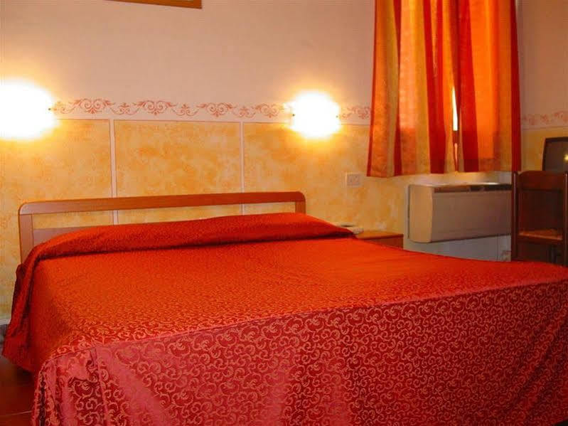 Hotel Palazzuolo Firenze Esterno foto