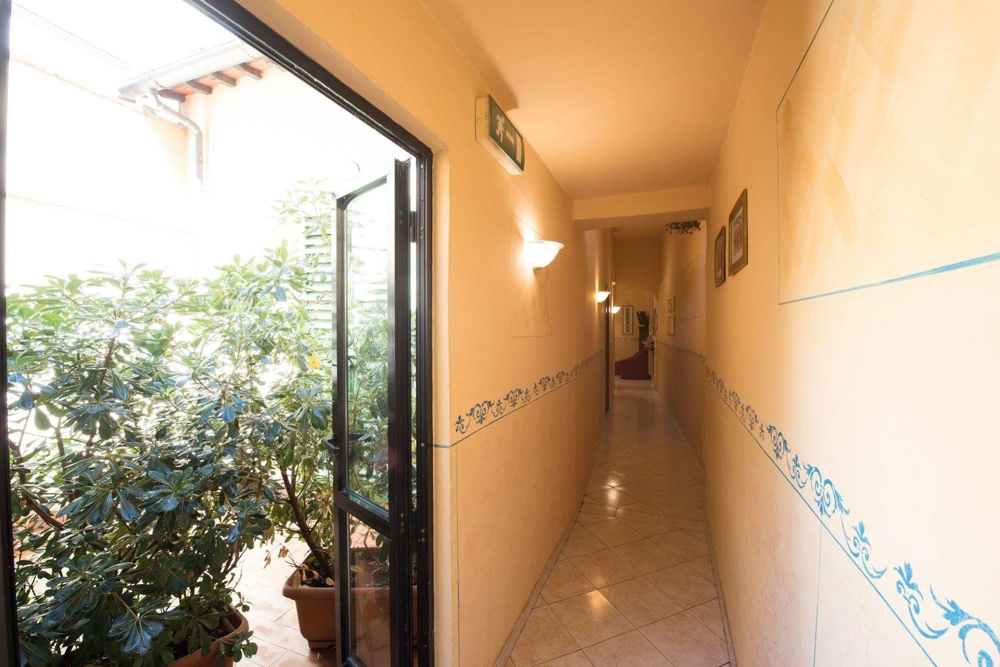 Hotel Palazzuolo Firenze Esterno foto