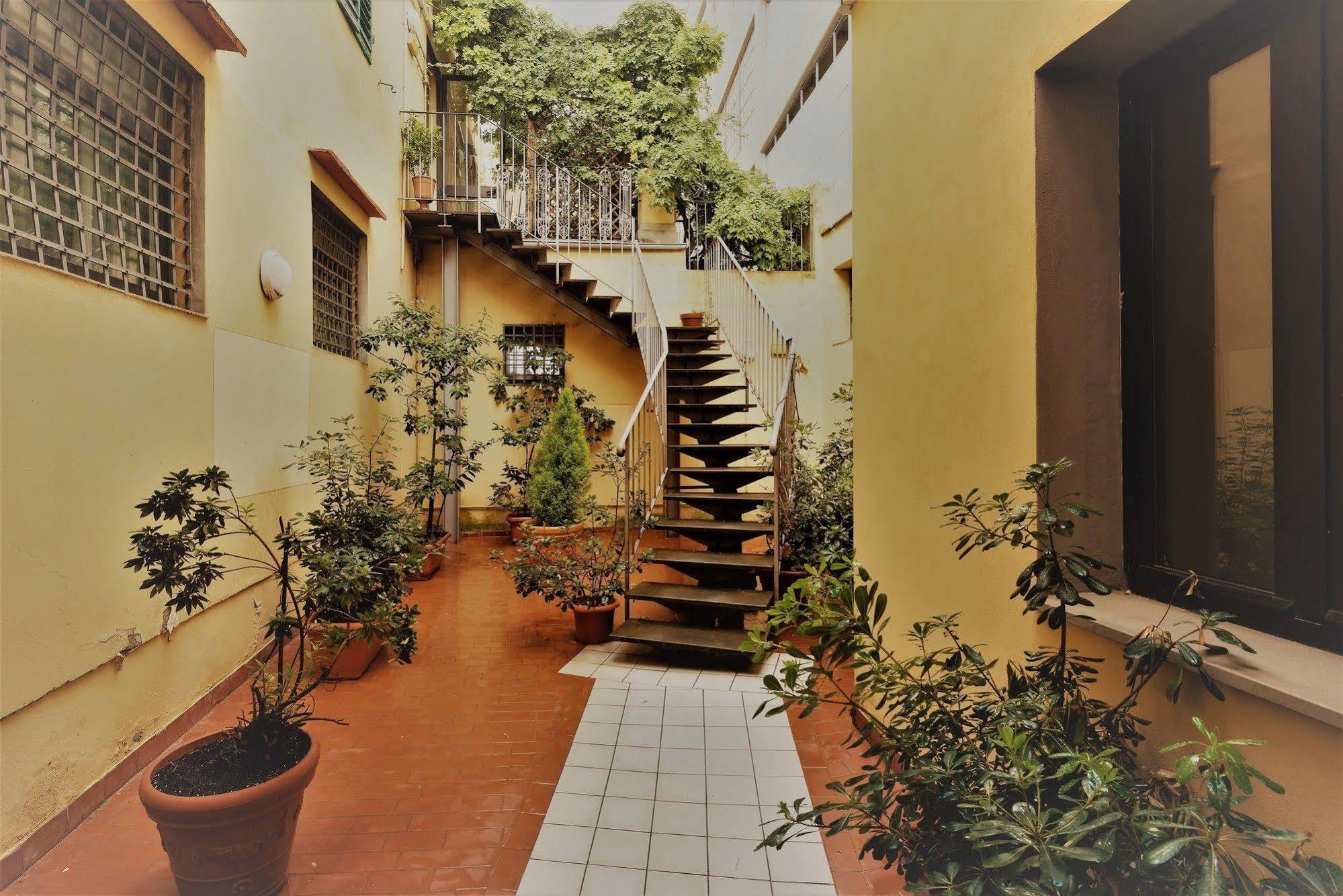 Hotel Palazzuolo Firenze Esterno foto